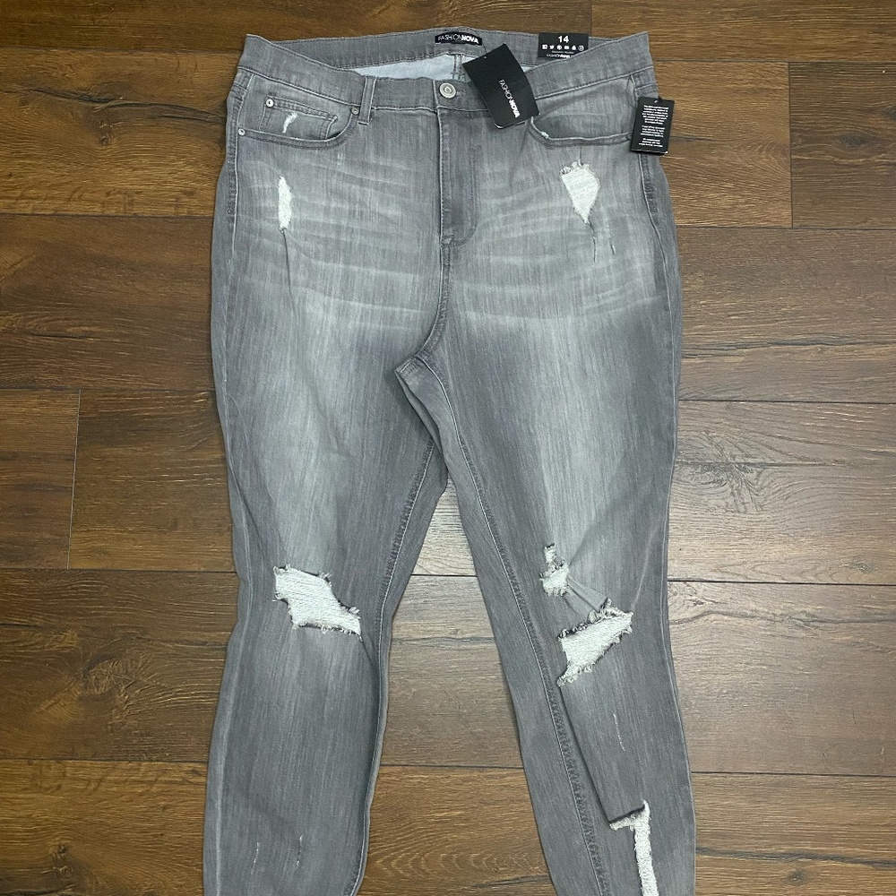 Fashion nova distressed skinny jeans women